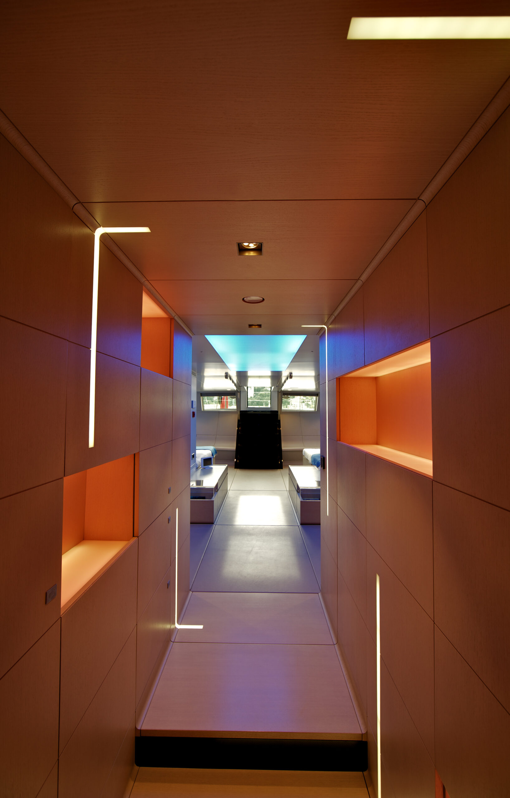 _C3X9467mod wetzels brown amsterdam specialisms interior design and architecture